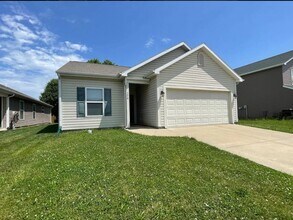 Building Photo - LEXINGTON FARMS...3 Bedroom  Bath House