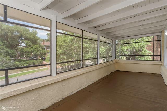 Building Photo - 3305 Creswell Ave