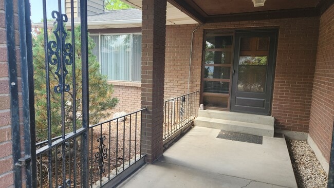 Building Photo - 2442 W 6200 S