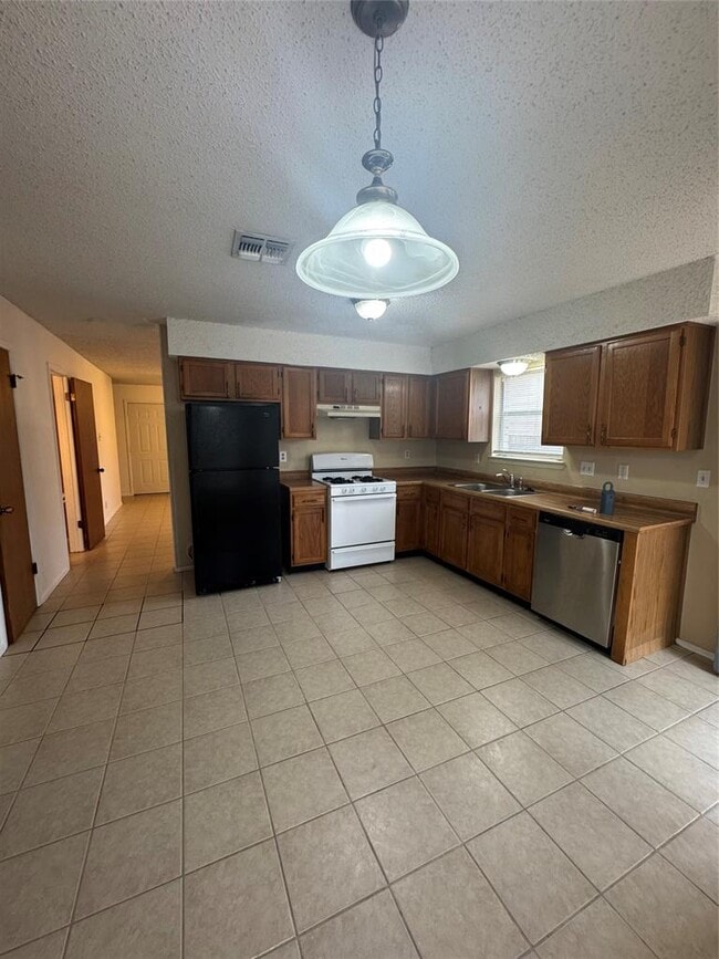 Building Photo - 12306 Cahone Trail