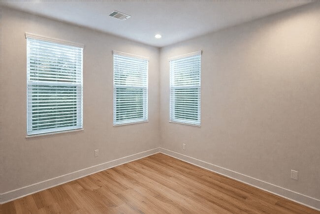 Building Photo - 4413 Santorini Ln