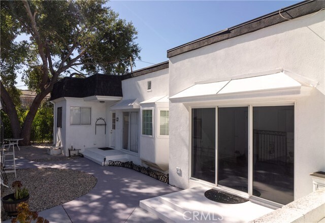 Building Photo - 14356 Greenleaf St