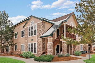 Building Photo - 4064 S Crystal Cir