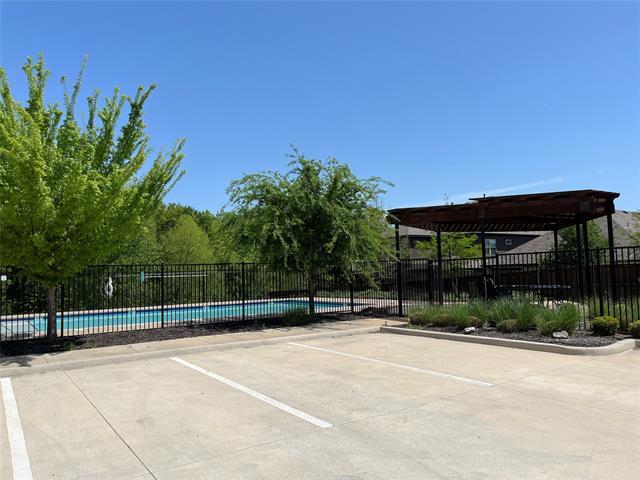 Building Photo - 6004 Horsetail Dr