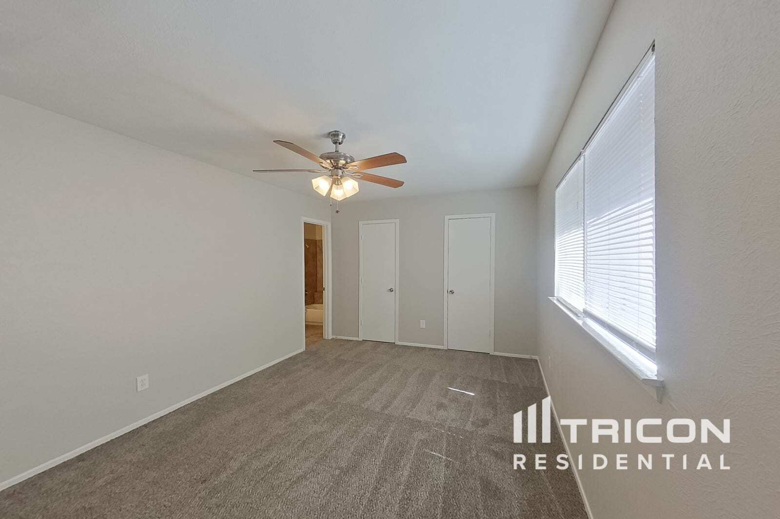 Building Photo - 2507 Arapaho Dr