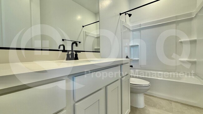 Building Photo - 24172 W Raymond St