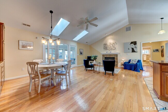 Building Photo - 46 Samuel Ln