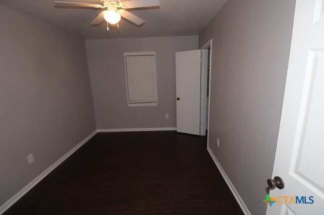 Building Photo - 2104 Brantley Ave