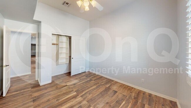 Building Photo - 151 Silverstone Pl