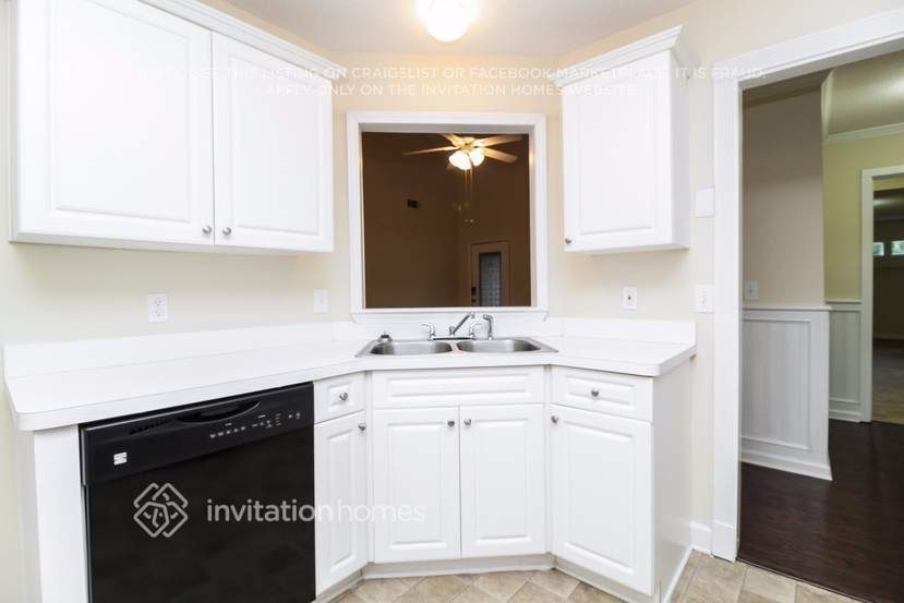 Building Photo - 39 Harbin Dr