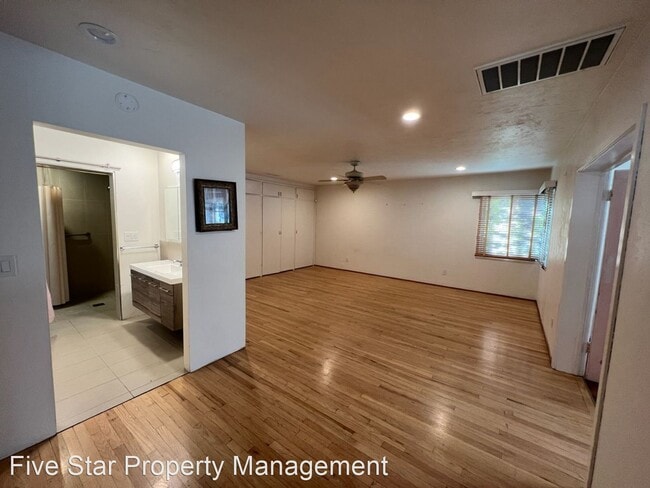 Building Photo - 1 br, 1 bath House - 1514 Scenic Dr