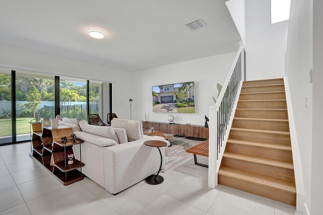 Building Photo - 9140 Silver Marsh Ln