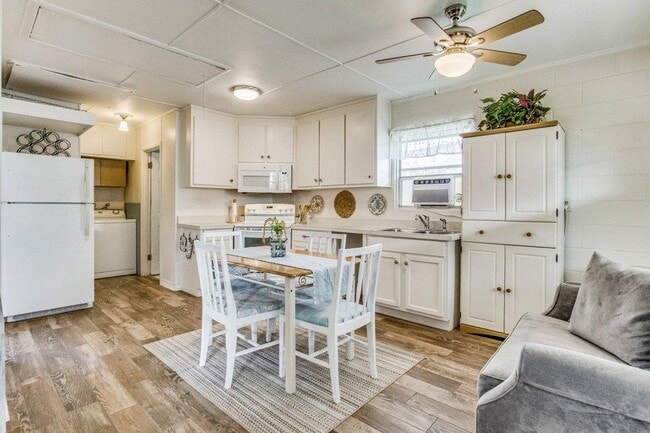 Building Photo - 214 Payne Rd