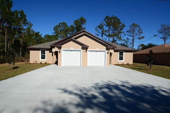 Building Photo - 25 Rosepetal Ln