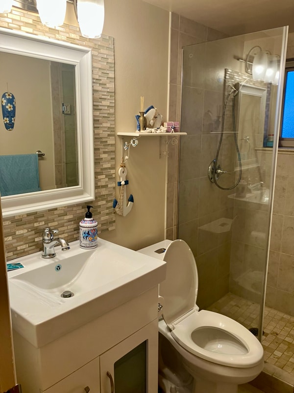 Building Photo - 5735 Everett St