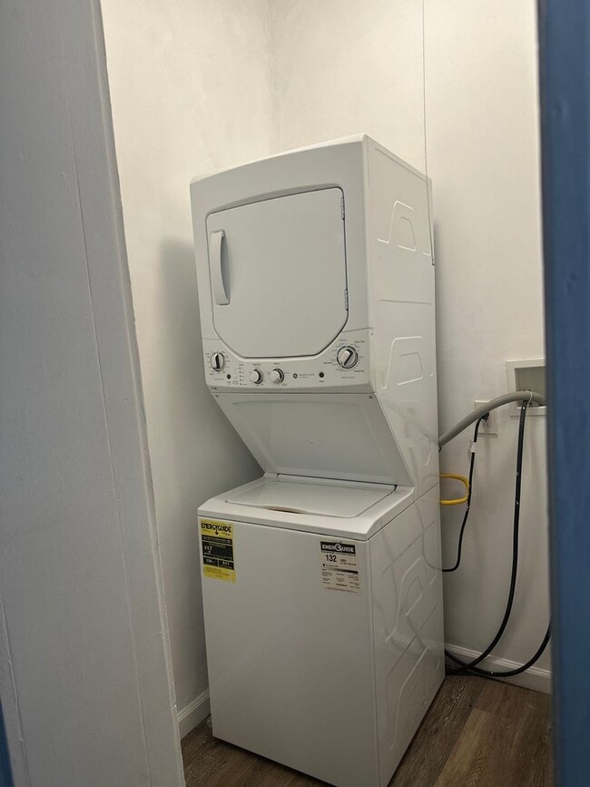 Building Photo - 3623 Virginia Ave