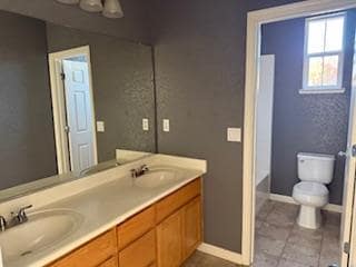 Building Photo - 9401 Vintner Cir