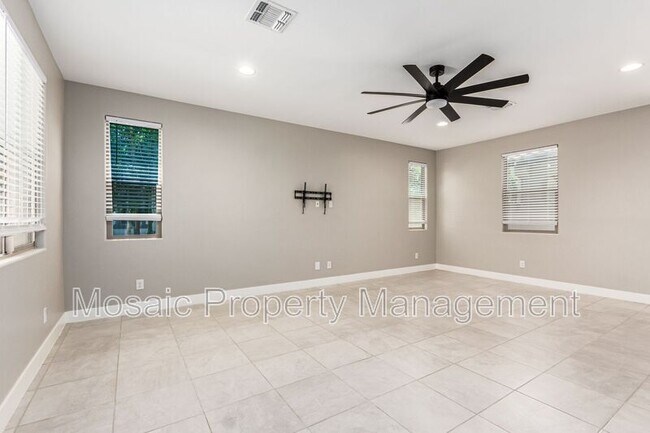 Building Photo - 4046 S 58th Ln