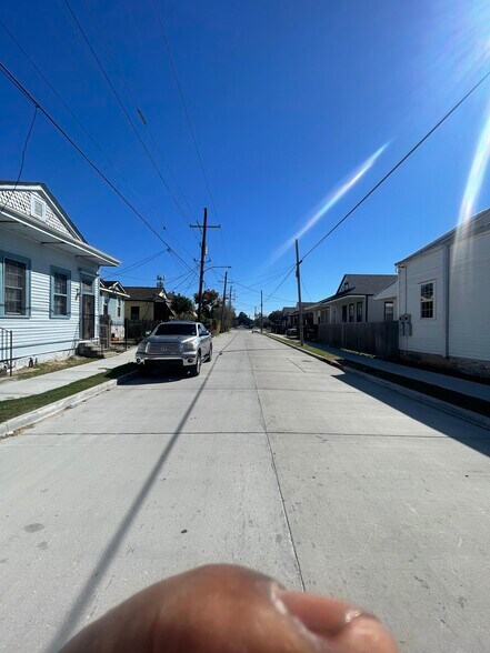 Building Photo - 2439 Second St