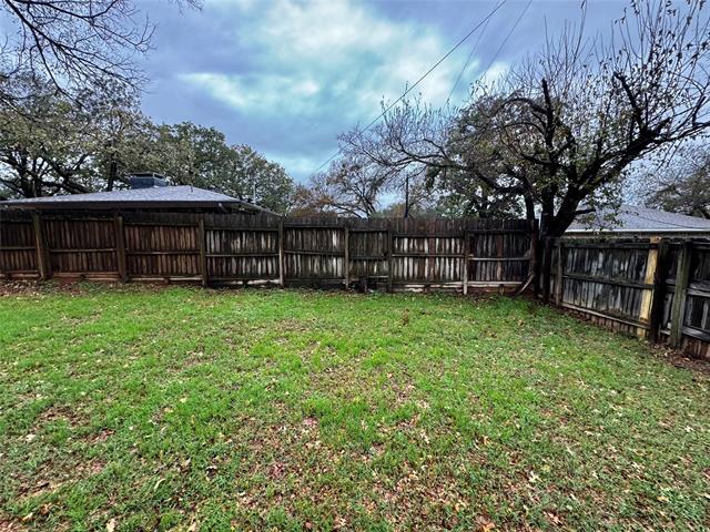 Building Photo - 1706 Saddle Rd