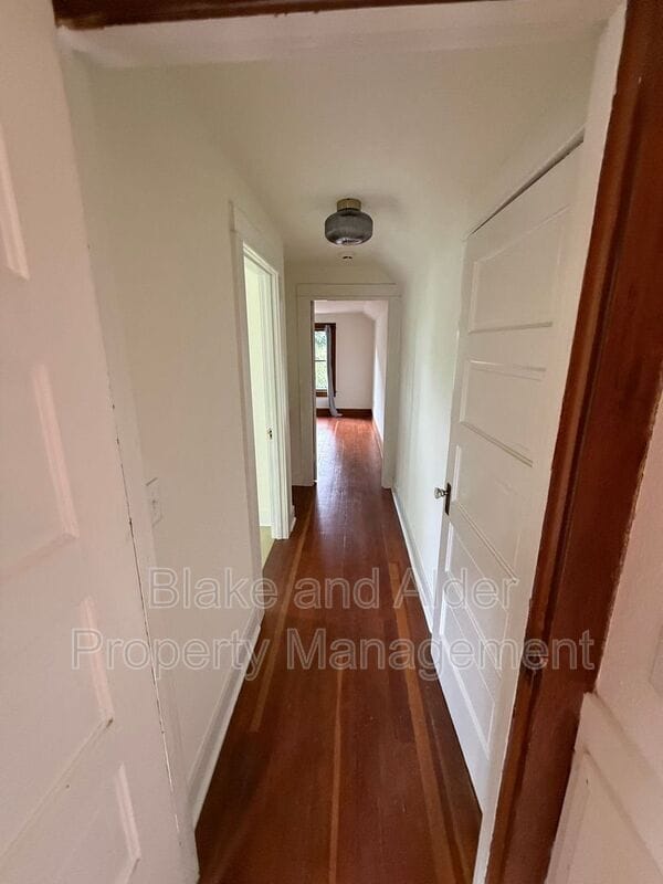 Building Photo - 7824 SE 11th Ave