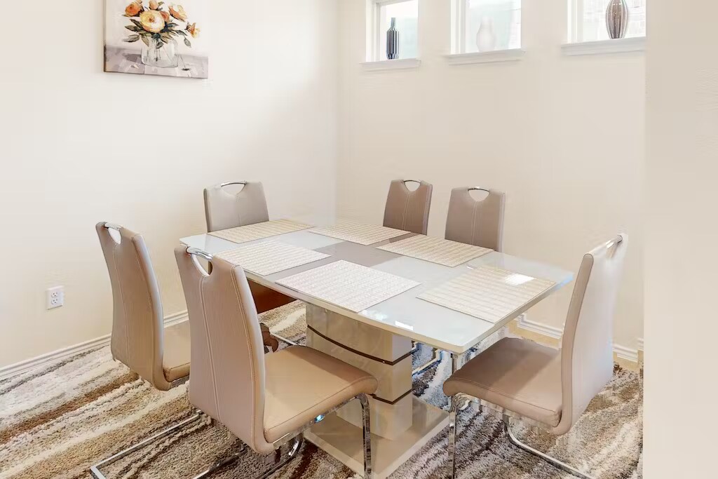 Building Photo - 3651 Sandy Brook Dr