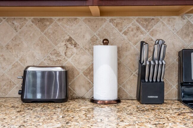 Building Photo - 1836 Sandy Pk Trl