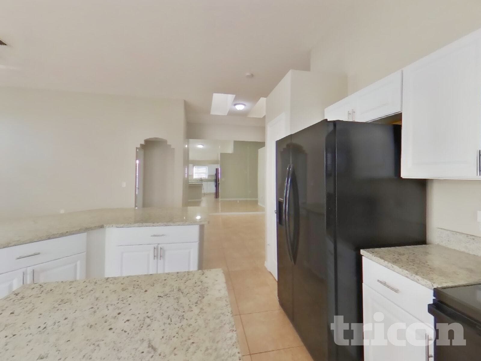 Building Photo - 8931 Southbay Dr