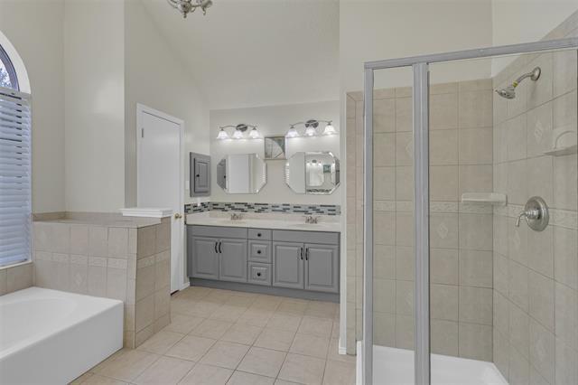 Building Photo - 2822 Fenwick St