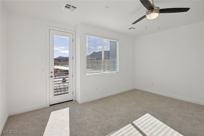 Building Photo - 10511 Blossoming Hls Wy