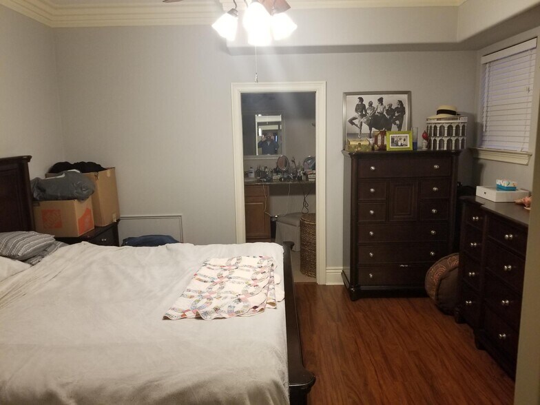 Master bedroom - 1023 General Taylor