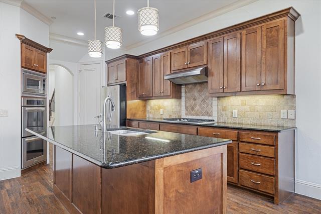 Building Photo - 14739 Stanford Ct