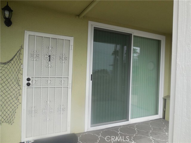 Building Photo - 201 S La Esperanza