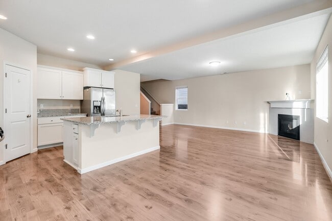 Building Photo - Beautiful 5 bed, 4.5 bath rental home in North Bethany!