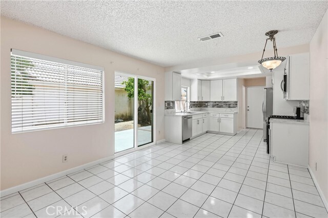 Building Photo - 15303 Rancho Polermo Rd