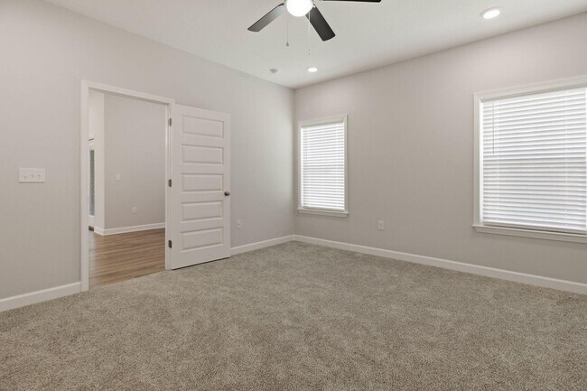 Building Photo - 6434 Kylito Cir