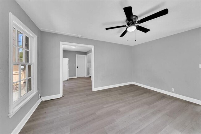 325 N Federal Hwy 325 N Federal - 325 N Federal Hwy Lake Worth Beach Fl Building Photo