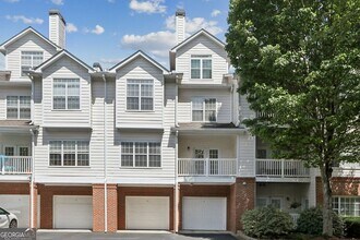 Building Photo - 206 Spring Heights Ln