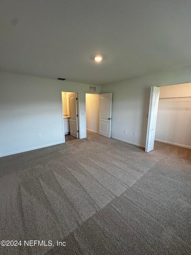 Building Photo - 35 Tidal Bch Ave