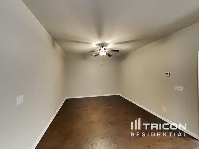 Building Photo - 123 Hickory Sta Ln