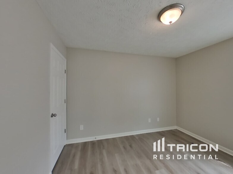 Building Photo - 2023 Fiona Way