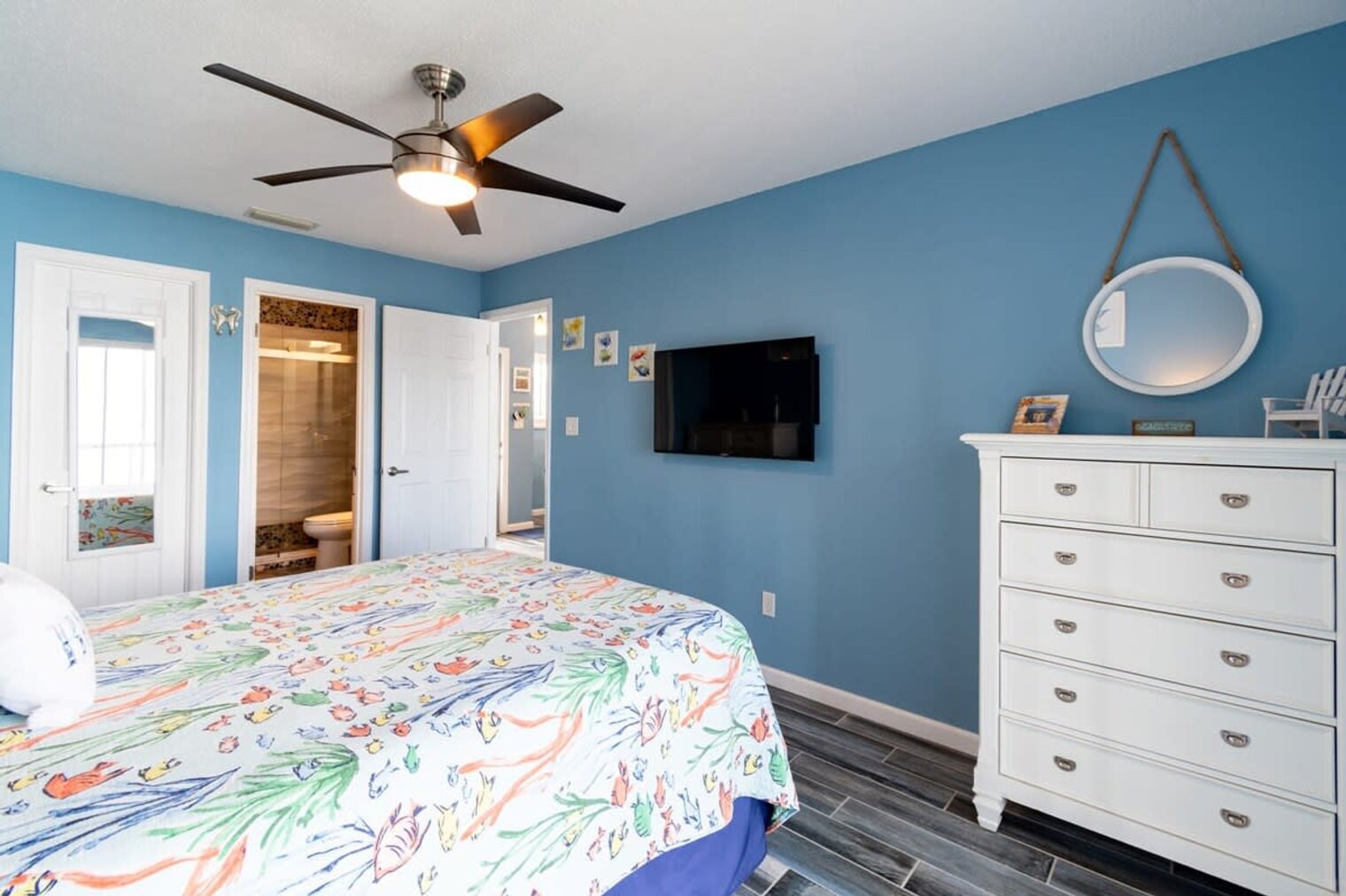 Building Photo - 516 Beach Park Ln