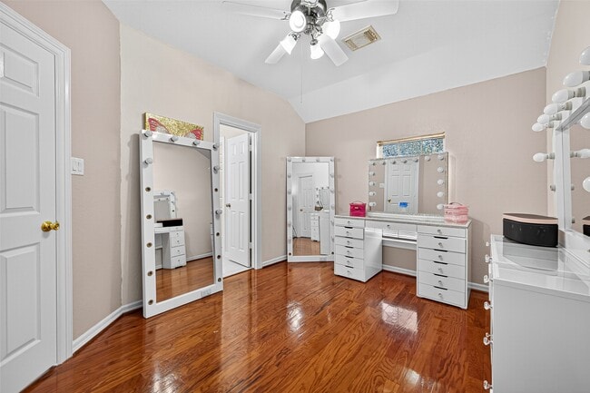 Building Photo - 12431 Rosa Ridge Ln