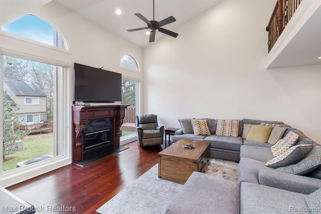 Building Photo - 6322 Aspen Ridge Blvd