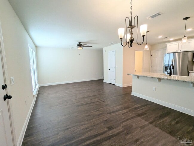 Building Photo - 4385 Village Oak Ln