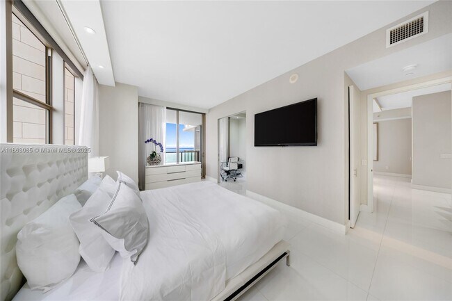 Building Photo - 9701 Collins Ave