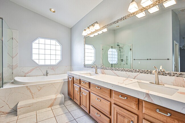 Building Photo - 6025 Egan Crest Dr