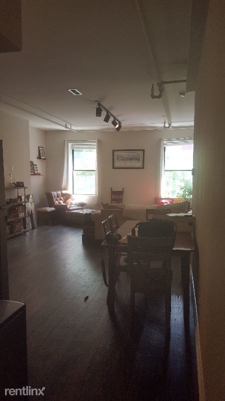 Building Photo - 216 S 16th St