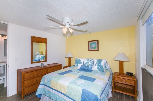 Building Photo - ONO Vista - Furnished / Eastside 1/1/1 pkg w/ courtyard