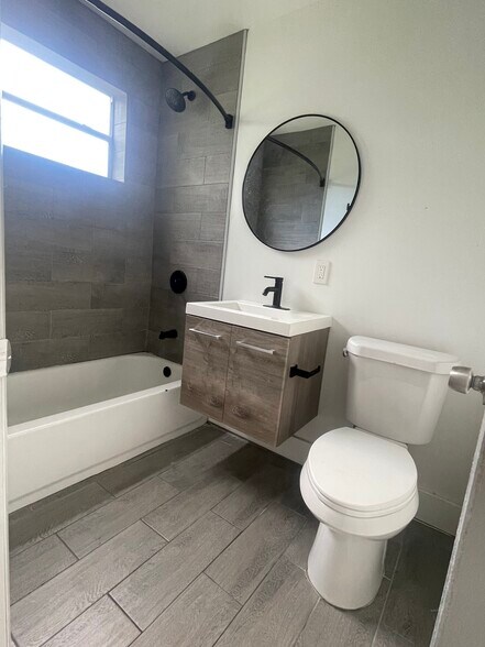 Bathroom - 1013 NW 8th St